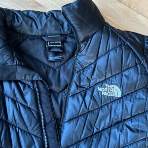 The North Face Slim Black Puffer